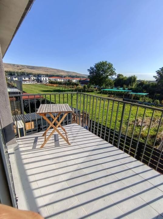 DUPLEX ULTRA-LUX | 4 CAMERE | TEREN 250 MP | 2 PARCĂRI 