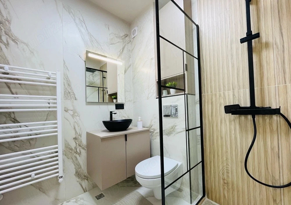 Apartament 3 camere Florești, două băi, str Tineretului