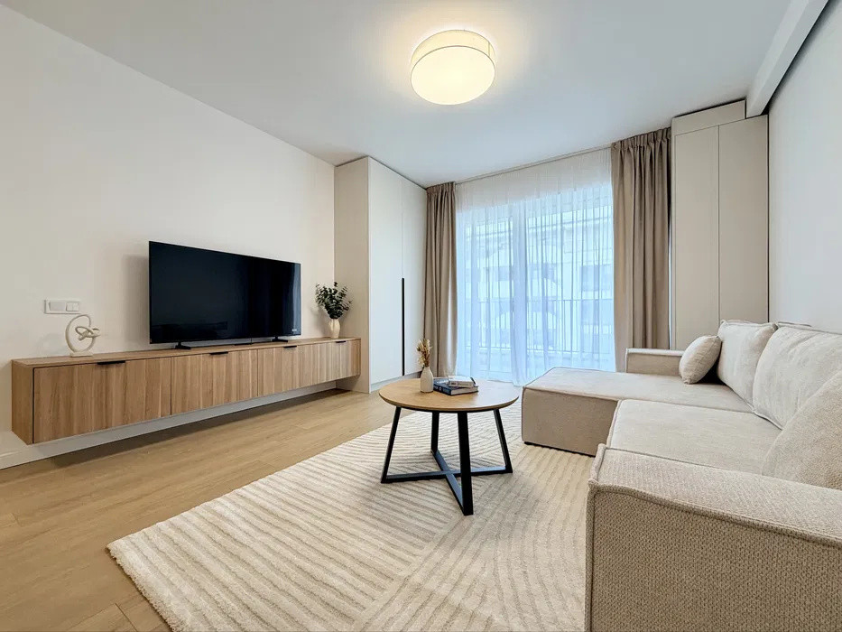 Apartament de 2 camere , 45   mp, ultrafinisat EROILOR 