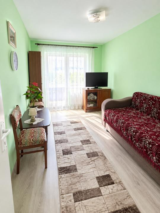 Apartament cu 4 camere,2bai,etaj intermediar,Manastur zona Piața Flora