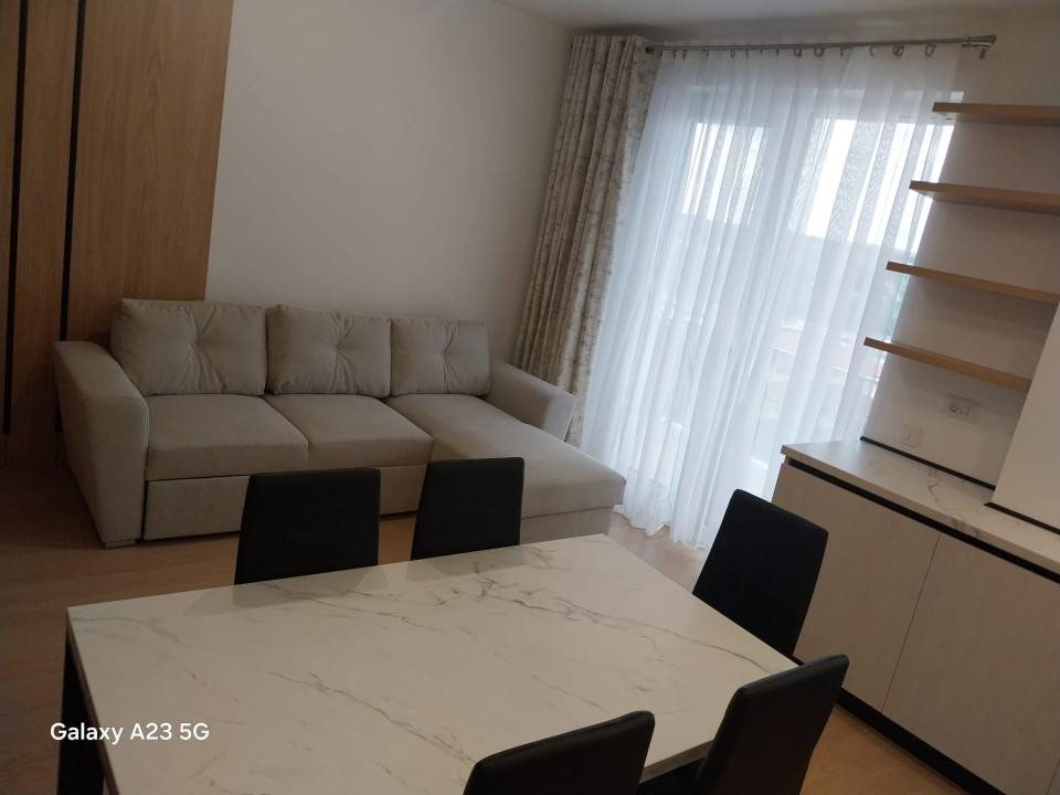 Apartament modern 3 camere 2 bai+terasa 12mp, Zona Vivo Mall, Parcare 