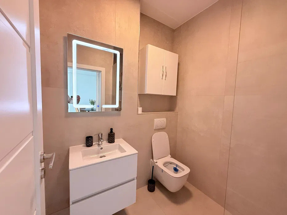 Apartament in bloc nou, etajul 1, la cheie, zona Cetatii