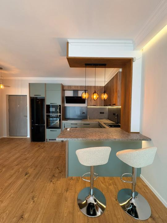 Apartament modern, 2 camere, parcare subterana, zona Eroilor!