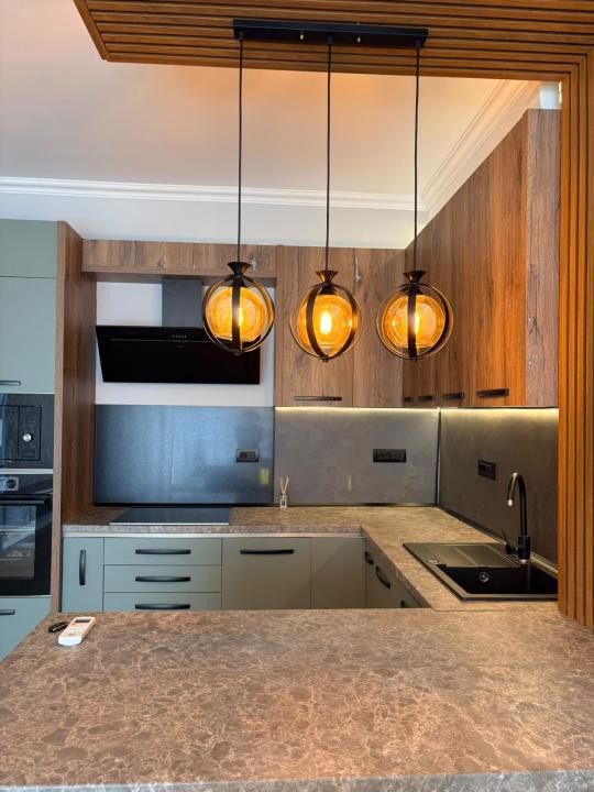 Apartament modern, 2 camere, parcare subterana, zona Eroilor!
