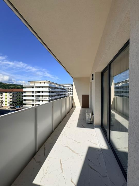 Apartament modern, 2 camere, parcare subterana, zona Eroilor!