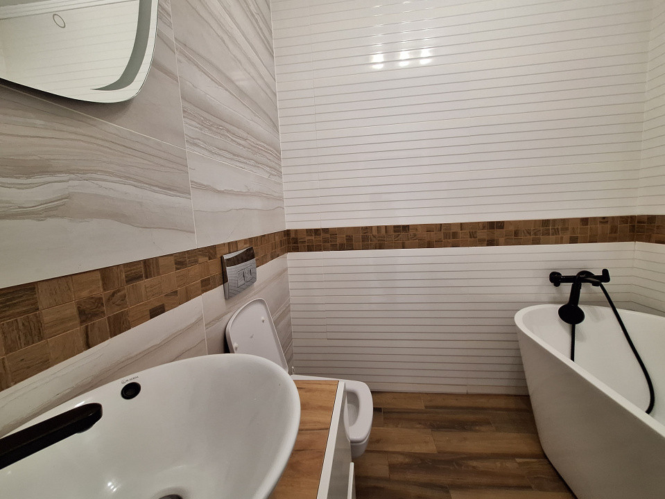 Apartament cu 3 camere, 61 mp, parcare zona BMW