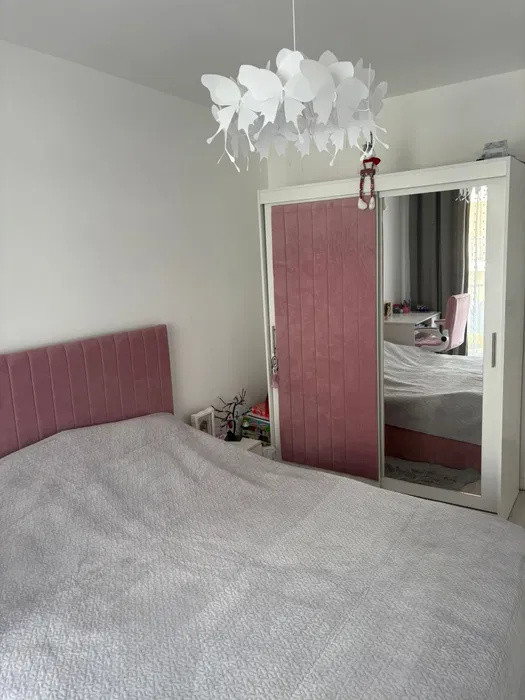 Apartament cu 2 camere, 55,5 mp, parcare, zona Eroilor (blocurile albe)