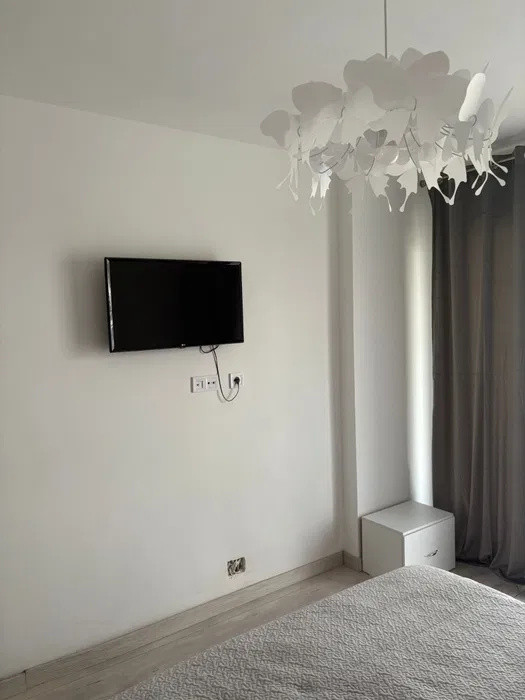 Apartament cu 2 camere, 55,5 mp, parcare, zona Eroilor (blocurile albe)