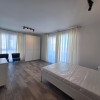 Apartament spatios cu o camera, 38 mp, balcon, zona Teilor