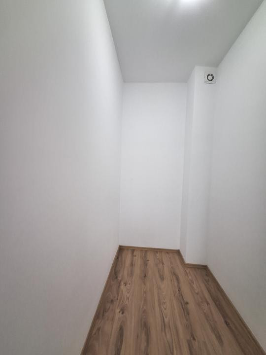Apartament cu 2 camere, 58 mp, balcon, zona Stadionului