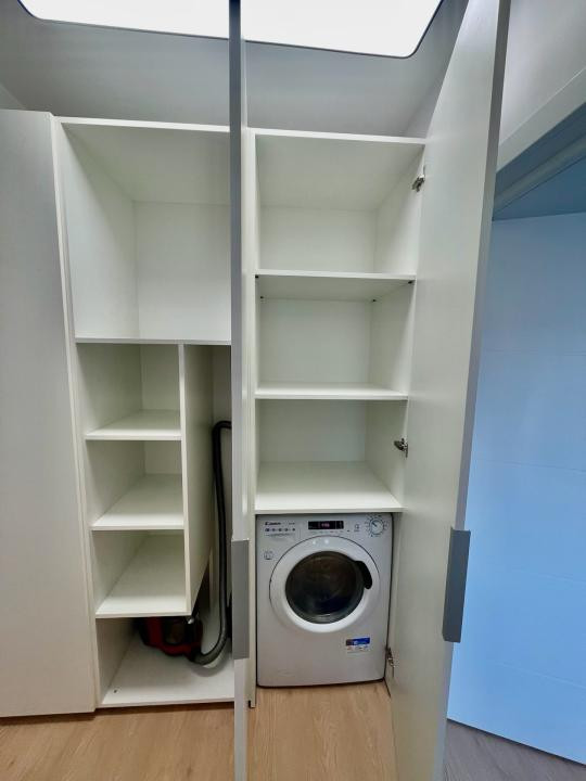 Apartament modern cu 2 camere,parcare inclusa,strada Avram Iancu 