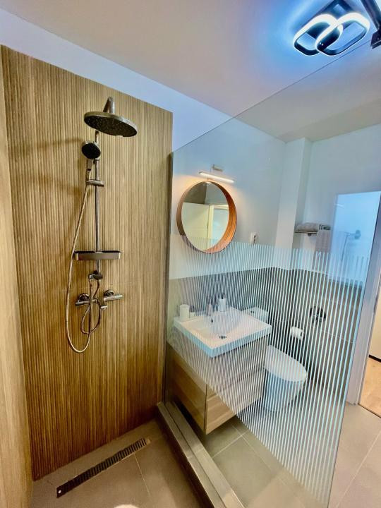 Apartament modern cu 2 camere,parcare inclusa,strada Avram Iancu 