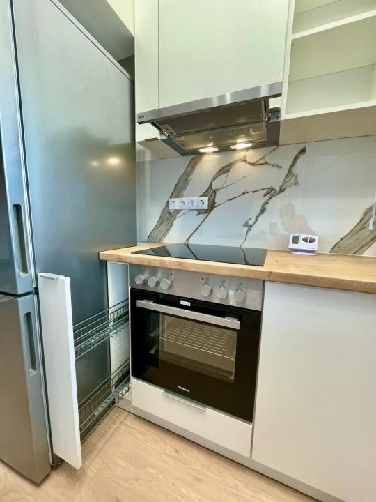 Apartament modern cu 2 camere,parcare inclusa,strada Avram Iancu 
