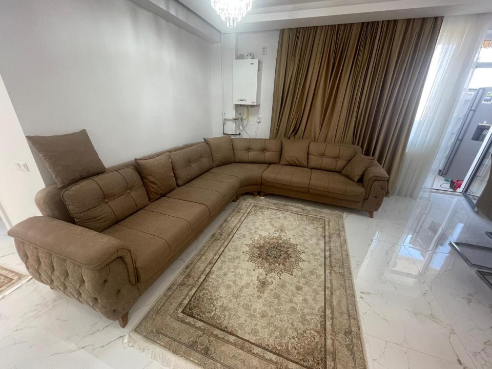 Apartament modern, 3 camere, 2 bai, parcare subterana in zona Terra!