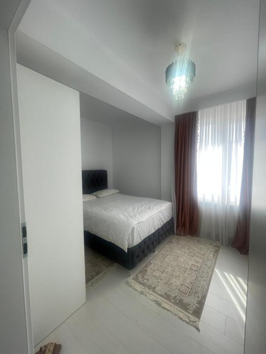 Apartament modern, 3 camere, 2 bai, parcare subterana in zona Terra!