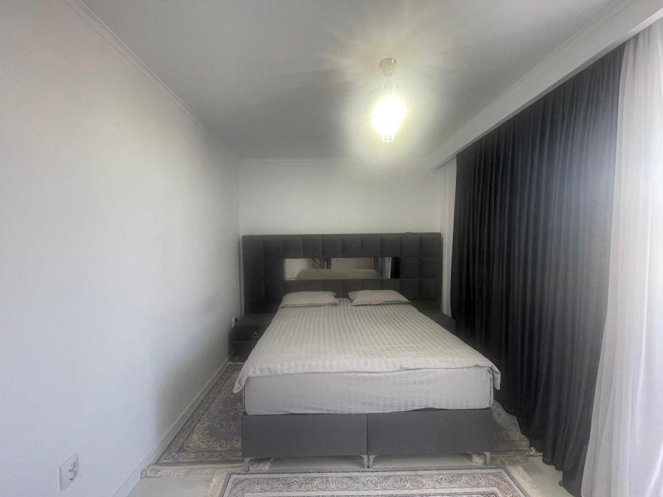 Apartament modern, 3 camere, 2 bai, parcare subterana in zona Terra!