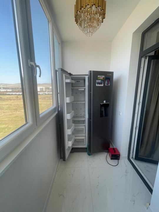 Apartament modern, 3 camere, 2 bai, parcare subterana in zona Terra!
