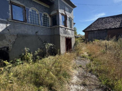 Casa renovabila, 80 mp utili, teren 2800 mp, Zona Sanpaul