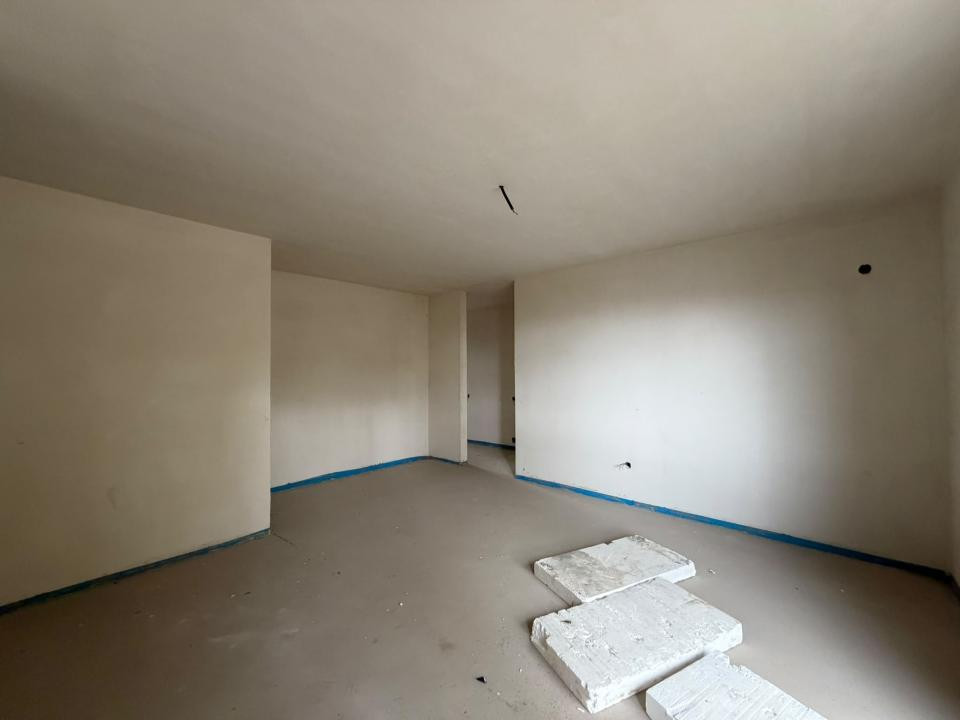 Apartament de vanzare 3 camere, 2 bai si parcare subterana!