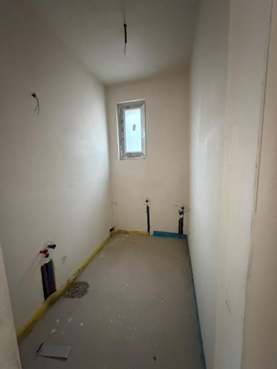 Apartament de vanzare 3 camere, 2 bai si parcare subterana!