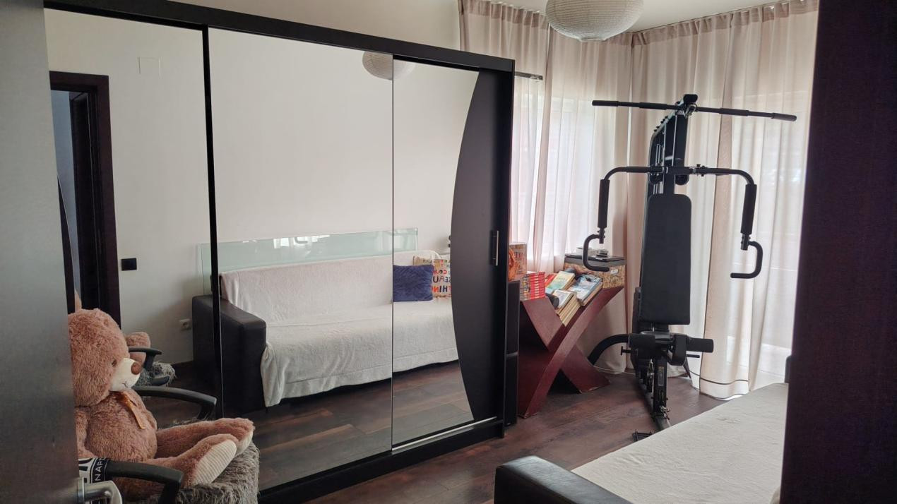  Apartament cu 3 camere, 2 balcoane și parcare inclusă – Zona Eroilor, Floresti