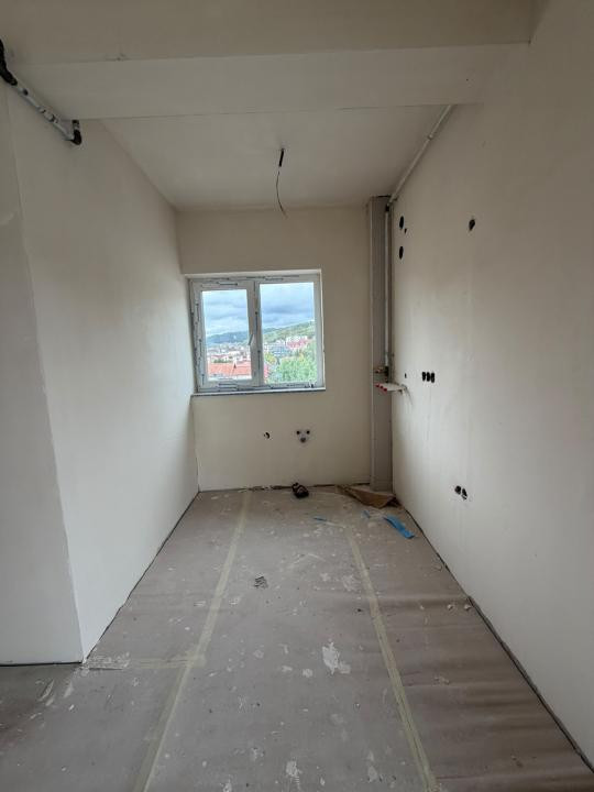 Apartament in bloc nou , semifinisat 2 camere etaj 1 zona Cetatii!