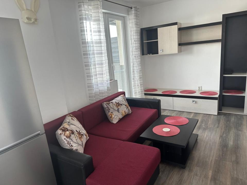 Apartament cu 2 camere,terasa de 56 mp,bloc nou cu lift,zona Terra