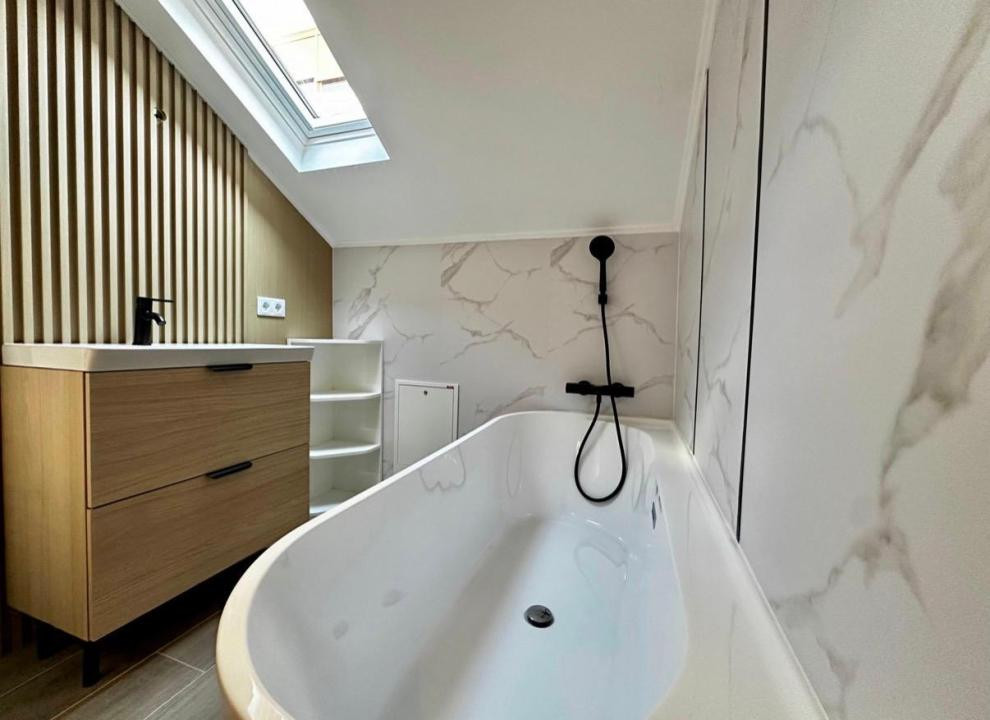 De Inchiriat! Apartament de 2 camere, mobilat/utilat, Cartier Europa