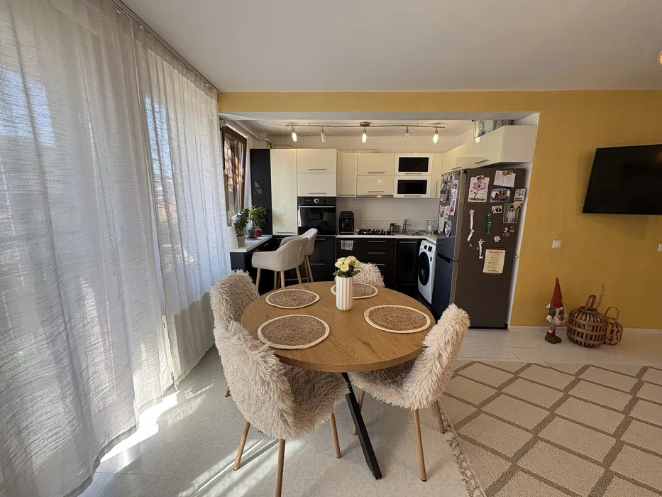Apartament la etajul 1, 64 mp, parcare, zona Parcului Poligon