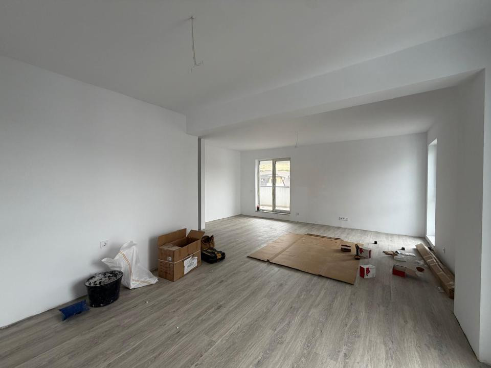 Apartament de vanzare 4 camere, finisat, terasa de 20,22 zona Somesului!