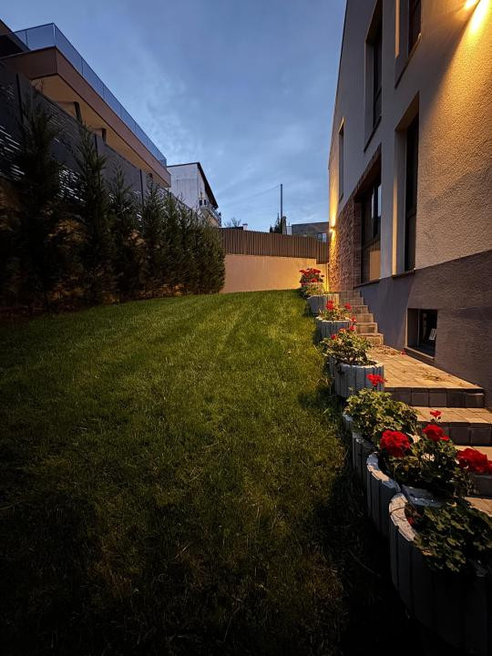 Casa individuala smart de vanzare 193 mp utili, garaj, teren 300 mp, zona VIVO!