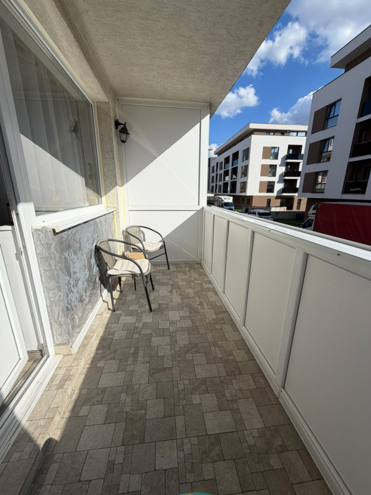 Apartament cu o camera ,strada Eroilor,etajul 1