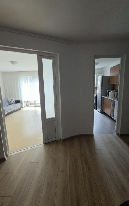 Apartament de 40 mp utili,zona Terra,etaj 2