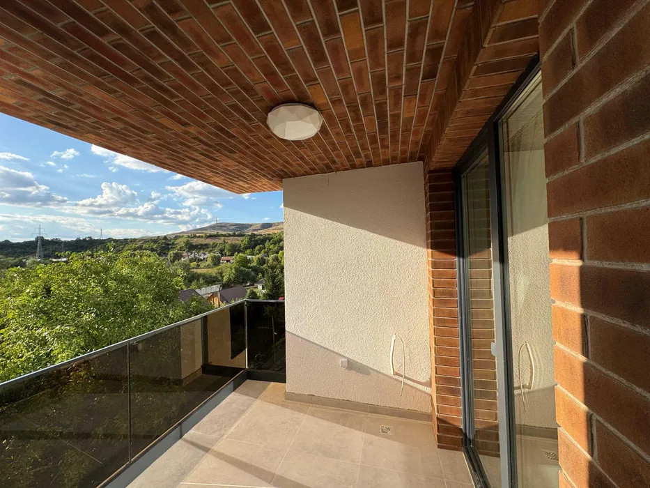 Apartament cu 2 camere, 38 mp, etaj intermediar, zona Tineretului