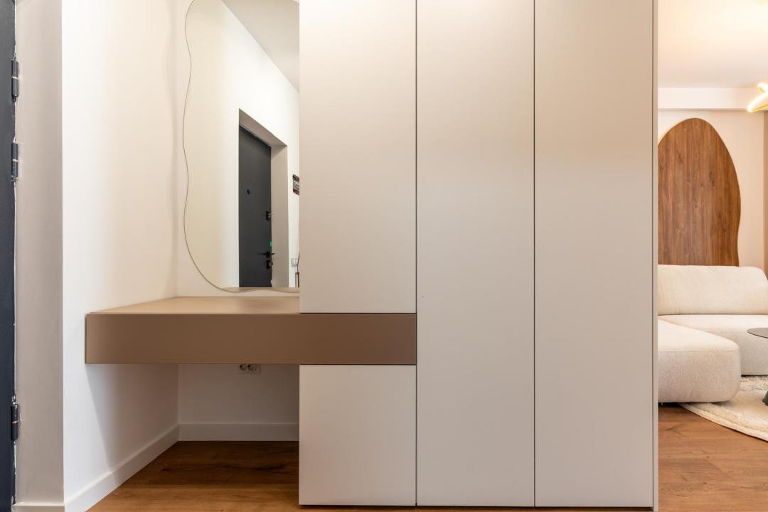 Apartament de 2 camere ultra lux, 50 mp , etaj intermediar, zona Tineretului