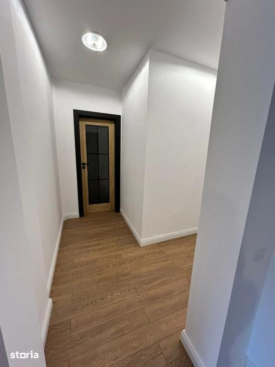 Apartament de 3 camere, 90 mp utili + 2 parcari zona Fagului
