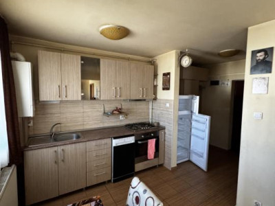 Apartament 2 camere, mobilat, utilat, zona Eroilor 
