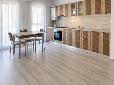 Apartament cu 3 camere,parcare,bloc nou , etaj 1,zona Jysk