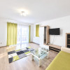 Apartament decomandat, parcare, balcon, zona JYSK, Floresti