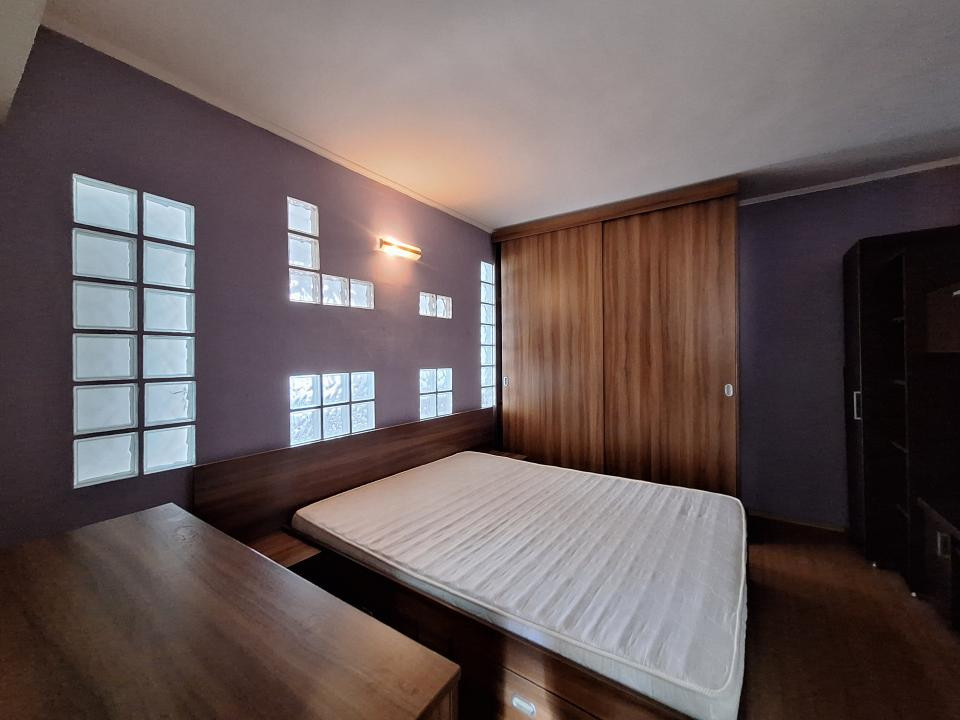 Apartament decomandat, 60 mp, etajul 1, zona Terra 
