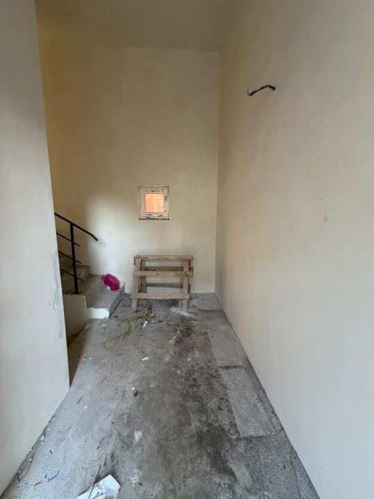 Duplex de vanzare 168 mp utili, 5 camere zona Oasului!