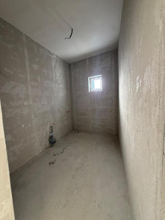 Duplex de vanzare 168 mp utili, 5 camere zona Oasului!