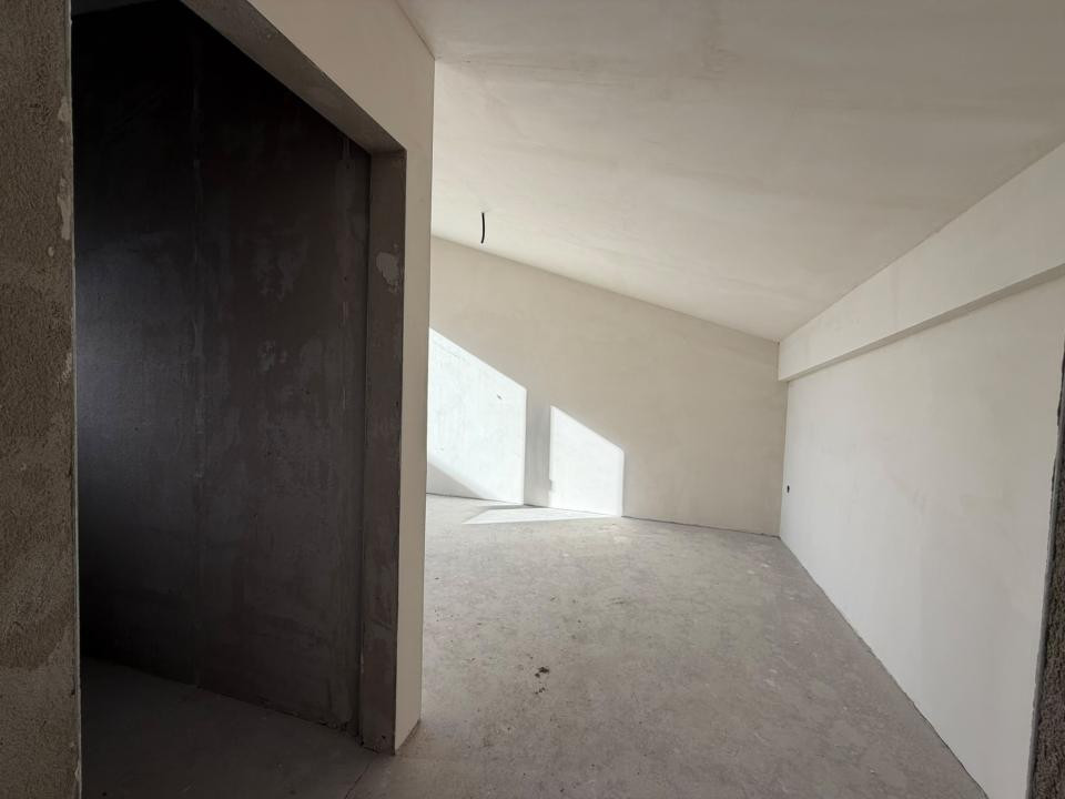 Duplex de vanzare 168 mp utili, 5 camere zona Oasului!