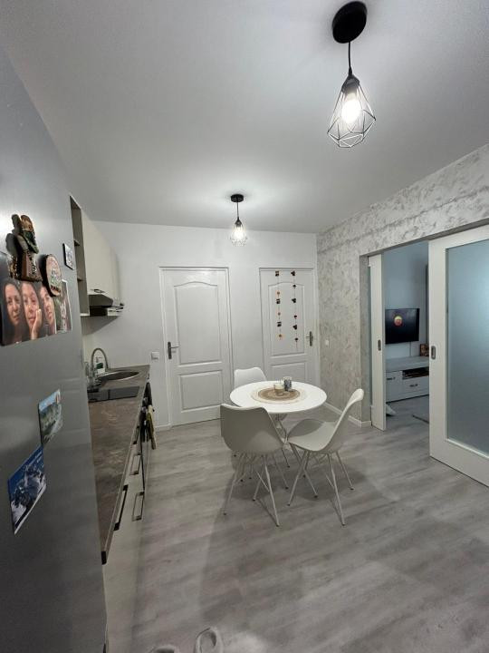 Apartament cu 2 camere decomandat,Apahida