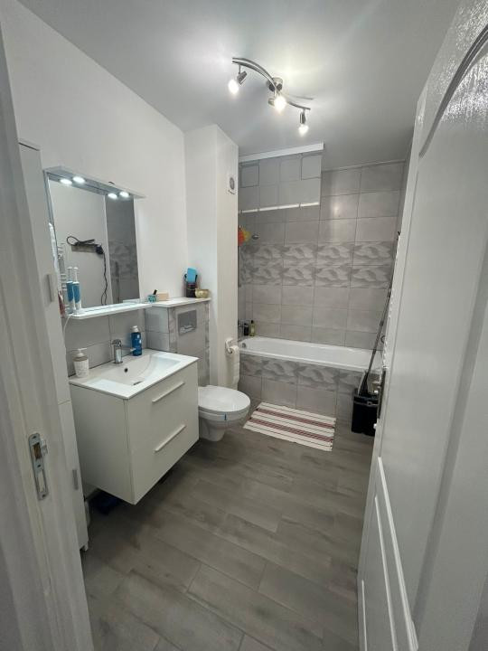 Apartament cu 2 camere decomandat,Apahida