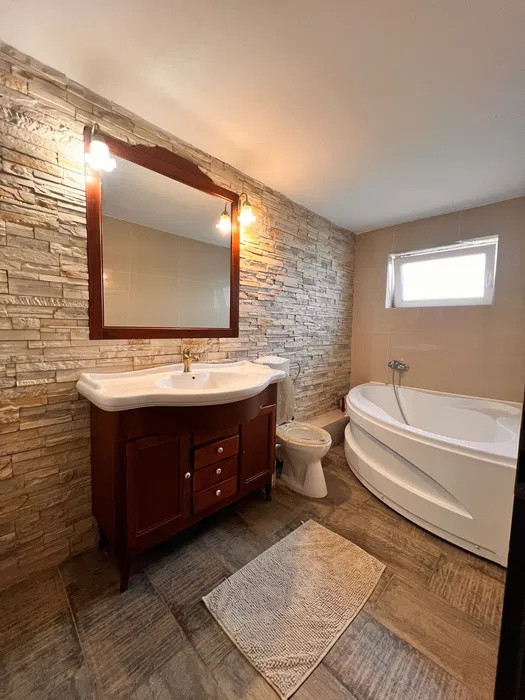 Casa idividuala , 150 mp utili , 5 dormitoare, zona Oasului