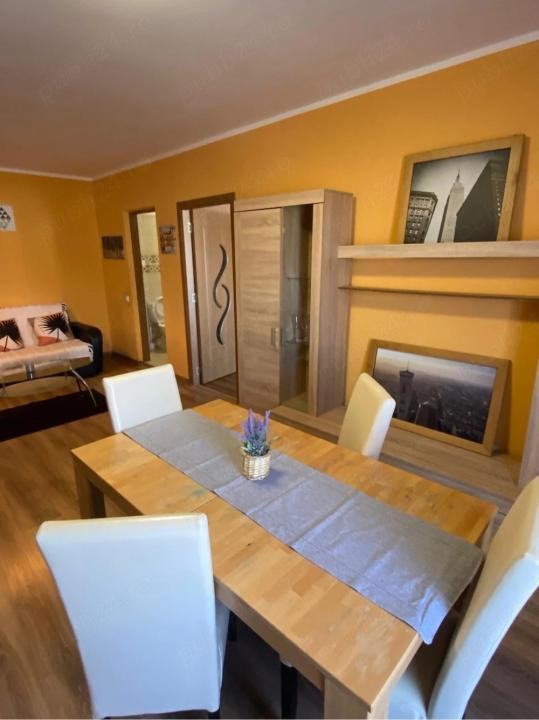 Apartament cu 2 camere, 47 mp, balcon, zona Eroilor 