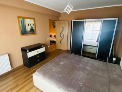Apartament cu 2 camere, 47 mp, balcon, zona Eroilor 