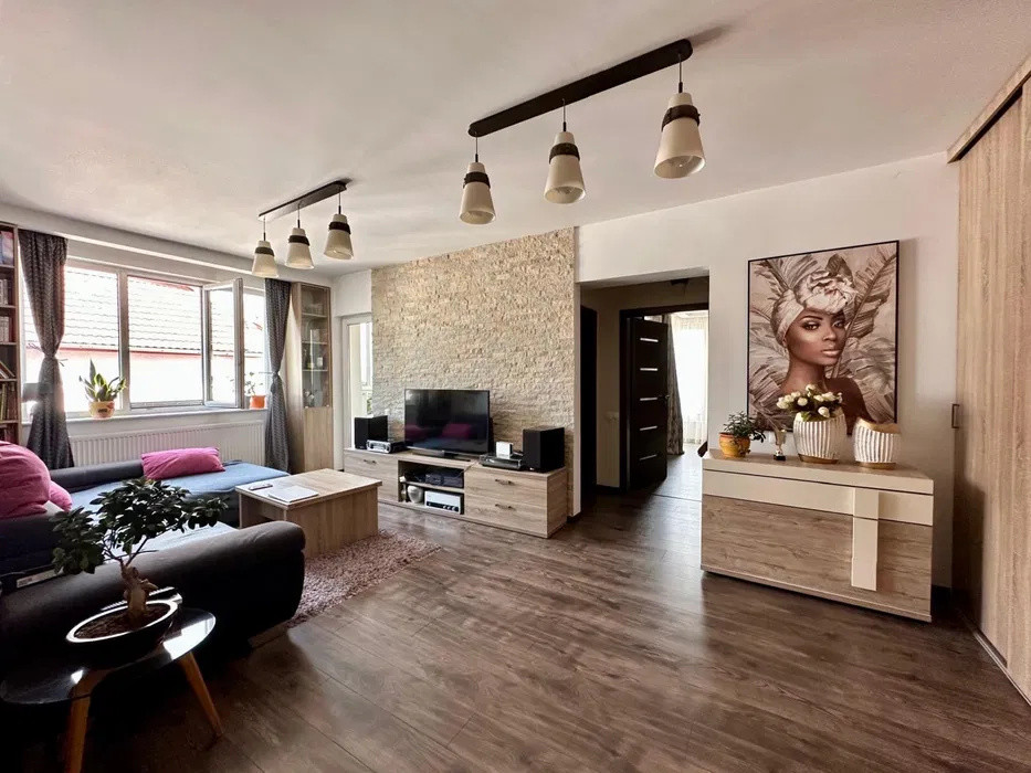 Apartament 3 camere, 90 mp, loc de parcare, A. Muresanu