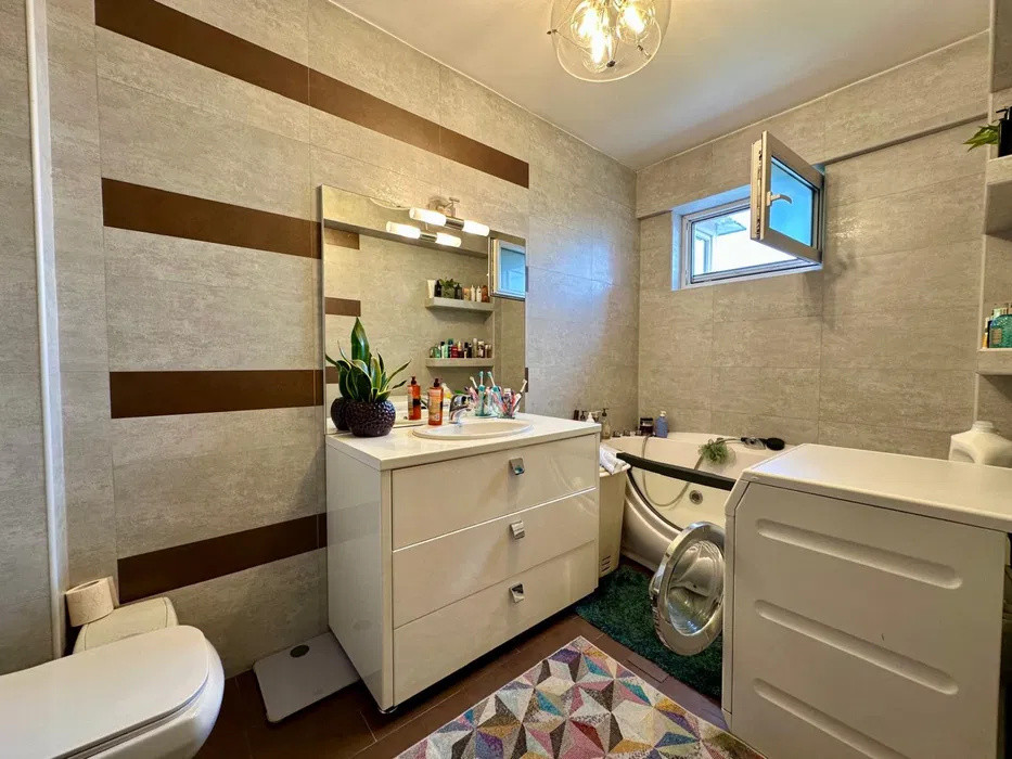 Apartament 3 camere, 90 mp, loc de parcare, A. Muresanu